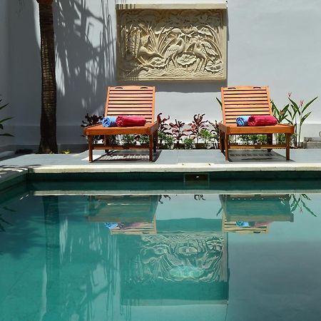 Askara Guest House & Hostel Ubud  Exterior photo