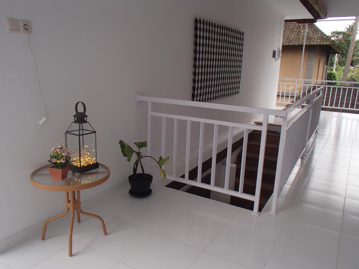 Askara Guest House & Hostel Ubud  Exterior photo