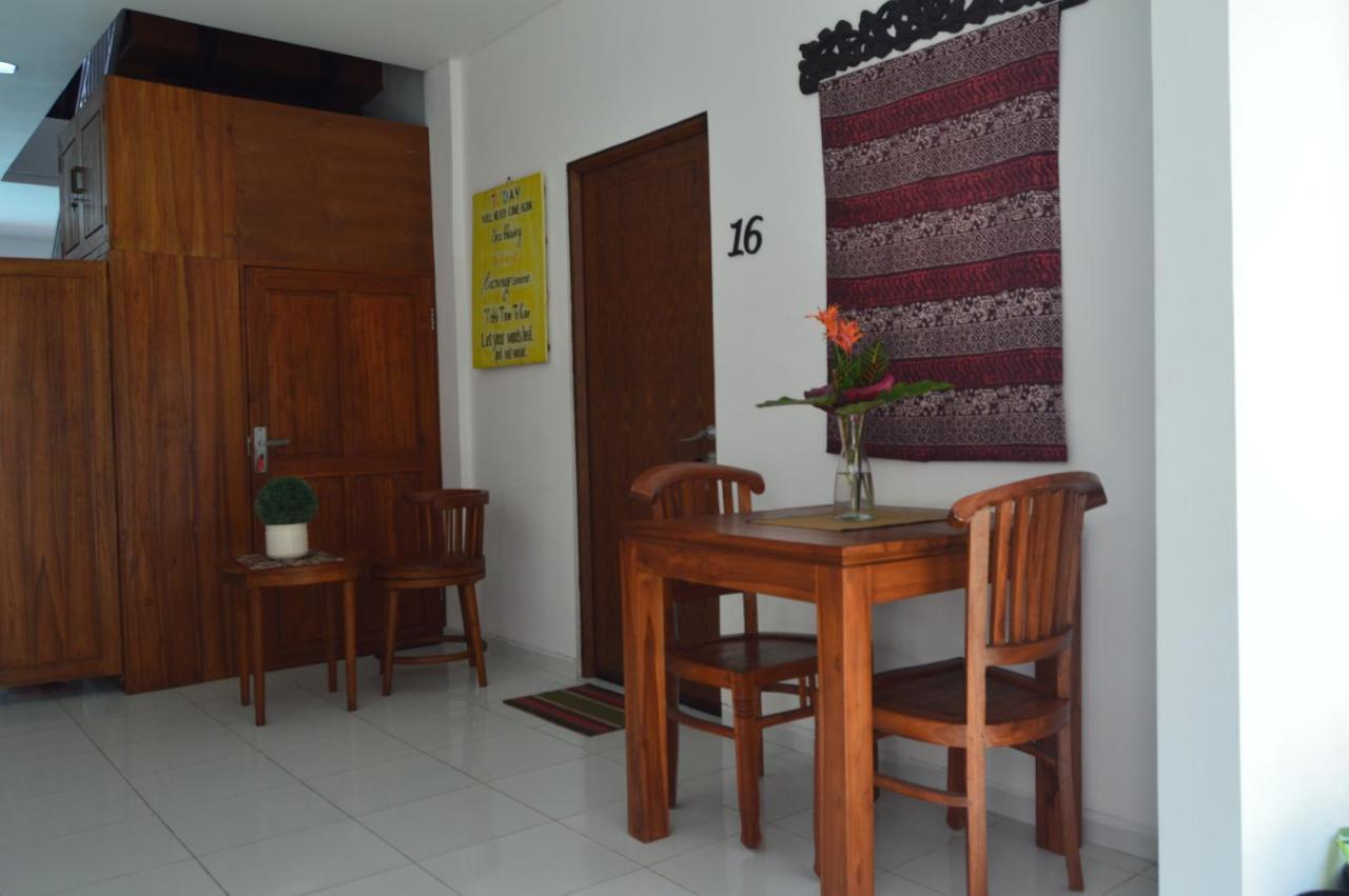 Askara Guest House & Hostel Ubud  Exterior photo